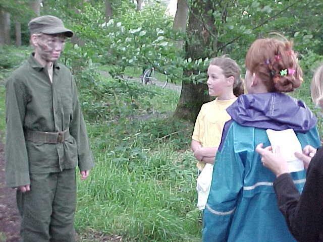 soldaat.jpg (16129 bytes)