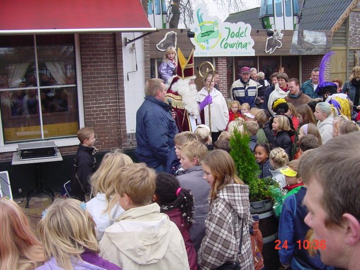 Sinterklaas in Bakkeveen 2001
