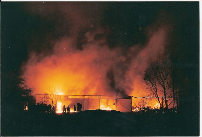 Brand bij Van der Velde.