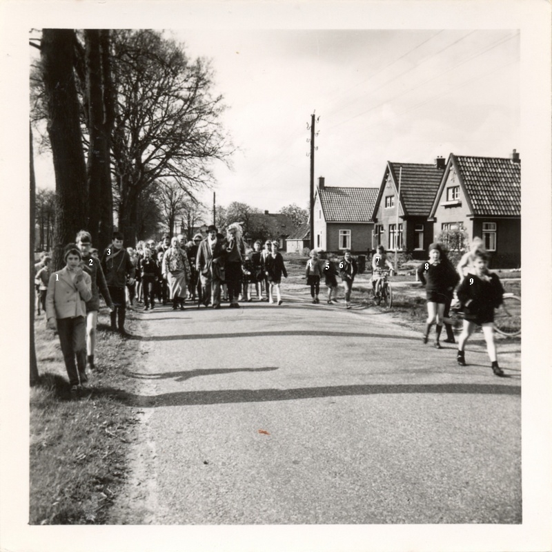 Optocht 't Beaken