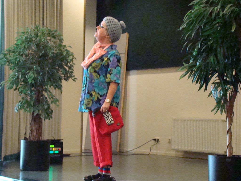 Griet Wiersma ( Frysk hynder) bij Zonnebloem