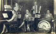 Family band in De Bult