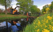 Nieuwe bruggetje Spoelstra’s Draai geplaatst.