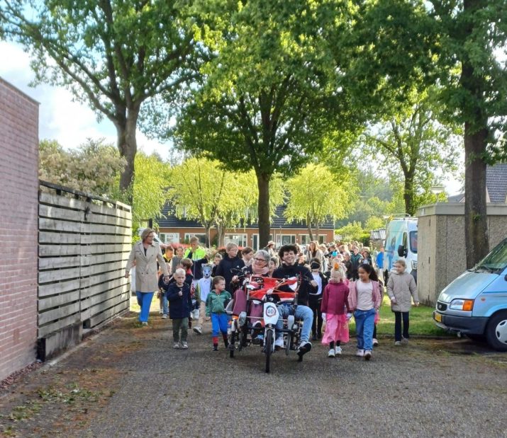 Juf Bauwina 40 jaar in het onderwijs