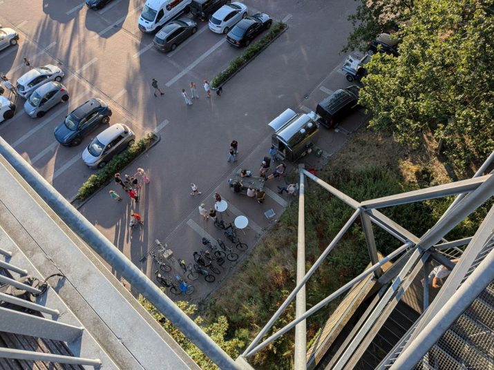 Zonsverduistering vanaf uitkijktoren