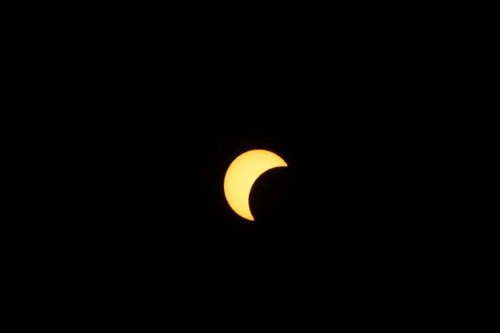 Zonsverduistering vanaf uitkijktoren