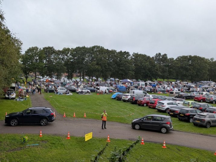 Impressie vlooienmarkt 19 september