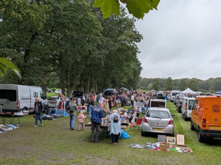 Impressie vlooienmarkt 19 september